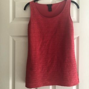 This cute Ann Taylor top will be a staple in your closet.